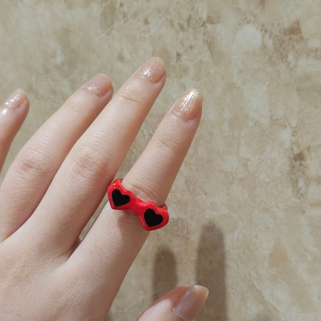 Feeling 22 Y2K Heart Sunglasses Ring