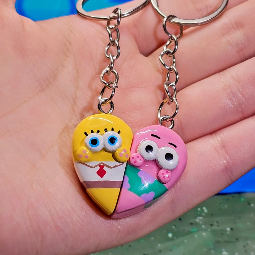 Personalised Magnetic Best Friend Keychain – Two Halves One Heart